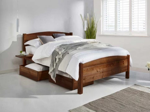 Traditional Country Bed  Standard Height Beds Wooden Bed